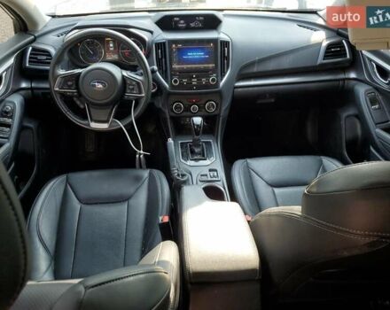 Белый Субару Импреза, объемом двигателя 2 л и пробегом 81 тыс. км за 2400 $, фото 7 на Automoto.ua