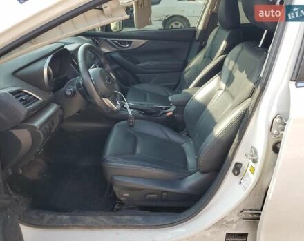 Белый Субару Импреза, объемом двигателя 2 л и пробегом 81 тыс. км за 2400 $, фото 6 на Automoto.ua