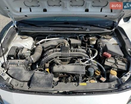 Белый Субару Импреза, объемом двигателя 2 л и пробегом 74 тыс. км за 2400 $, фото 10 на Automoto.ua