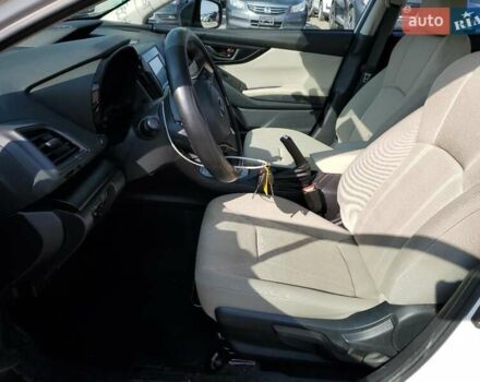 Белый Субару Импреза, объемом двигателя 2 л и пробегом 74 тыс. км за 2400 $, фото 6 на Automoto.ua