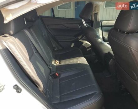 Белый Субару Импреза, объемом двигателя 2 л и пробегом 81 тыс. км за 2400 $, фото 9 на Automoto.ua