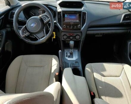 Белый Субару Импреза, объемом двигателя 2 л и пробегом 74 тыс. км за 2400 $, фото 7 на Automoto.ua