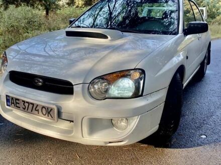 Белый Субару Импреза, объемом двигателя 1.6 л и пробегом 240 тыс. км за 4000 $, фото 1 на Automoto.ua