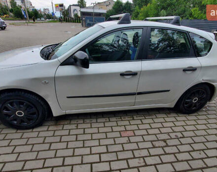 Белый Субару Импреза, объемом двигателя 1.5 л и пробегом 210 тыс. км за 5500 $, фото 1 на Automoto.ua