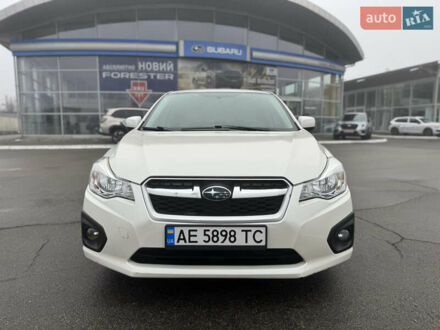 Белый Субару Импреза, объемом двигателя 2 л и пробегом 241 тыс. км за 6800 $, фото 1 на Automoto.ua