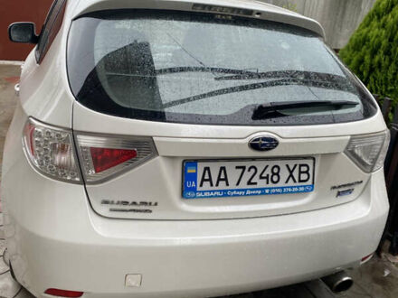 Білий Субару Імпреза, об'ємом двигуна 2 л та пробігом 235 тис. км за 6000 $, фото 1 на Automoto.ua