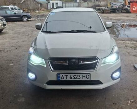 Белый Субару Импреза, объемом двигателя 2 л и пробегом 319 тыс. км за 7800 $, фото 1 на Automoto.ua