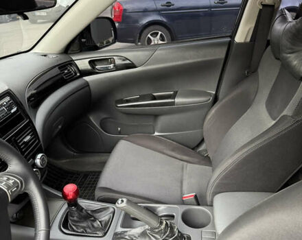 Черный Субару Импреза, объемом двигателя 1.99 л и пробегом 184 тыс. км за 5800 $, фото 9 на Automoto.ua