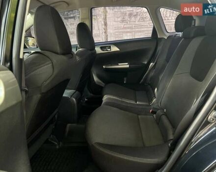 Черный Субару Импреза, объемом двигателя 1.99 л и пробегом 209 тыс. км за 7699 $, фото 14 на Automoto.ua