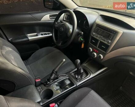 Черный Субару Импреза, объемом двигателя 1.99 л и пробегом 209 тыс. км за 7699 $, фото 12 на Automoto.ua