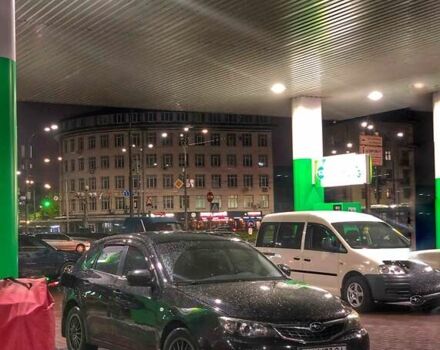 Черный Субару Импреза, объемом двигателя 1.5 л и пробегом 190 тыс. км за 6500 $, фото 5 на Automoto.ua