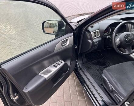 Черный Субару Импреза, объемом двигателя 1.5 л и пробегом 150 тыс. км за 5500 $, фото 6 на Automoto.ua