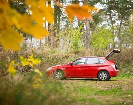 Красный Субару Импреза, объемом двигателя 1.5 л и пробегом 148 тыс. км за 5000 $, фото 3 на Automoto.ua