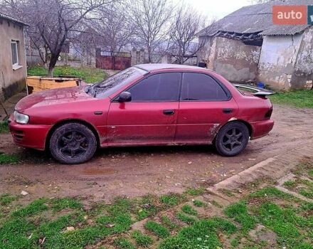 Красный Субару Импреза, объемом двигателя 1.6 л и пробегом 150 тыс. км за 2600 $, фото 3 на Automoto.ua