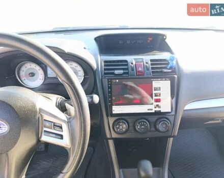 Серый Субару Импреза, объемом двигателя 2 л и пробегом 130 тыс. км за 8100 $, фото 4 на Automoto.ua