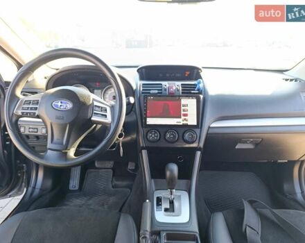 Серый Субару Импреза, объемом двигателя 2 л и пробегом 130 тыс. км за 8100 $, фото 3 на Automoto.ua