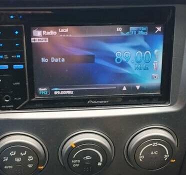 Серый Субару Импреза, объемом двигателя 2 л и пробегом 187 тыс. км за 8000 $, фото 7 на Automoto.ua