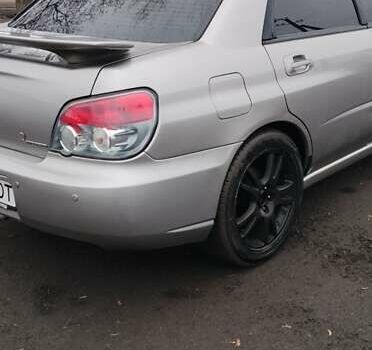 Серый Субару Импреза, объемом двигателя 2 л и пробегом 187 тыс. км за 8000 $, фото 4 на Automoto.ua