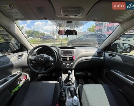 Серый Субару Импреза, объемом двигателя 1.99 л и пробегом 177 тыс. км за 7500 $, фото 16 на Automoto.ua