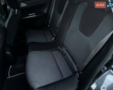 Серый Субару Импреза, объемом двигателя 1.99 л и пробегом 180 тыс. км за 8000 $, фото 12 на Automoto.ua