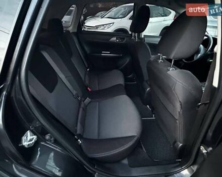 Серый Субару Импреза, объемом двигателя 1.99 л и пробегом 180 тыс. км за 8000 $, фото 14 на Automoto.ua