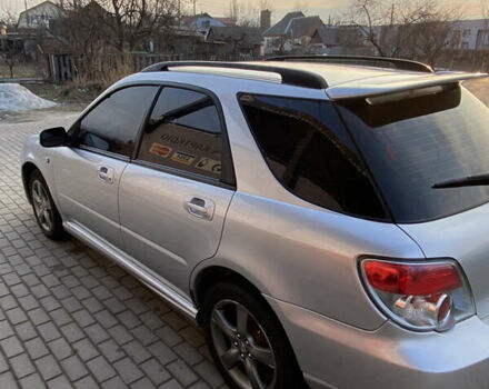 Серый Субару Импреза, объемом двигателя 2 л и пробегом 227 тыс. км за 6400 $, фото 2 на Automoto.ua