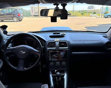 Серый Субару Импреза, объемом двигателя 2.5 л и пробегом 240 тыс. км за 6000 $, фото 12 на Automoto.ua