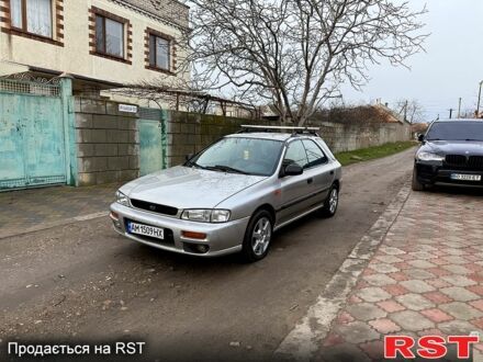 Сірий Субару Імпреза, об'ємом двигуна 1.6 л та пробігом 300 тис. км за 1500 $, фото 1 на Automoto.ua