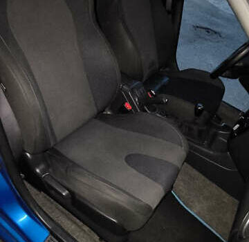 Синій Субару Імпреза, об'ємом двигуна 1.99 л та пробігом 235 тис. км за 7500 $, фото 5 на Automoto.ua