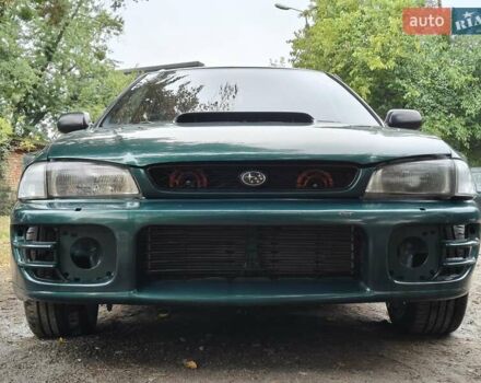 Синій Субару Імпреза, об'ємом двигуна 1.98 л та пробігом 240 тис. км за 8000 $, фото 1 на Automoto.ua