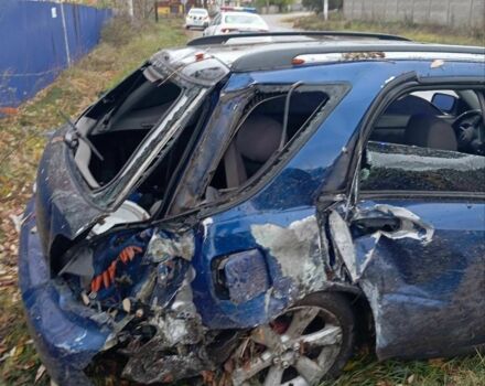 Синий Субару Импреза, объемом двигателя 2 л и пробегом 360 тыс. км за 3000 $, фото 1 на Automoto.ua