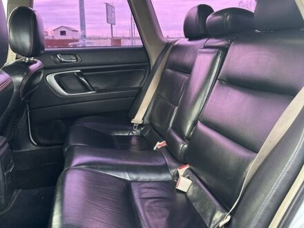 Серый Субару Легаси Аутбек, объемом двигателя 3 л и пробегом 0 тыс. км за 6200 $, фото 1 на Automoto.ua