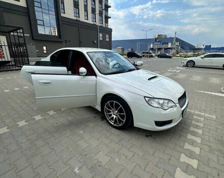 Білий Субару Легасі, об'ємом двигуна 2 л та пробігом 160 тис. км за 6000 $, фото 11 на Automoto.ua