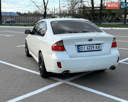 Белый Субару Легаси, объемом двигателя 2 л и пробегом 160 тыс. км за 5750 $, фото 6 на Automoto.ua
