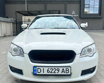 Білий Субару Легасі, об'ємом двигуна 2 л та пробігом 160 тис. км за 6000 $, фото 4 на Automoto.ua