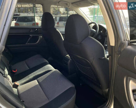 Белый Субару Легаси, объемом двигателя 1.99 л и пробегом 299 тыс. км за 6399 $, фото 14 на Automoto.ua