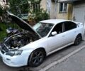 Белый Субару Легаси, объемом двигателя 2 л и пробегом 330 тыс. км за 4000 $, фото 1 на Automoto.ua