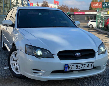 Белый Субару Легаси, объемом двигателя 1.99 л и пробегом 299 тыс. км за 6399 $, фото 3 на Automoto.ua