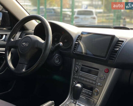 Белый Субару Легаси, объемом двигателя 1.99 л и пробегом 299 тыс. км за 6399 $, фото 15 на Automoto.ua