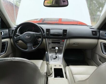 Білий Субару Легасі, об'ємом двигуна 2.5 л та пробігом 155 тис. км за 3900 $, фото 6 на Automoto.ua