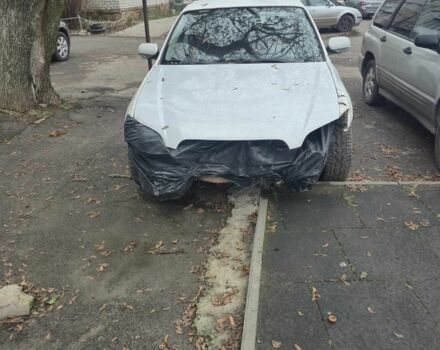 Белый Субару Легаси, объемом двигателя 0 л и пробегом 215 тыс. км за 2500 $, фото 2 на Automoto.ua