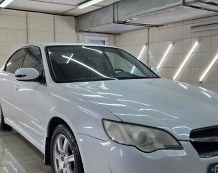 Белый Субару Легаси, объемом двигателя 1.99 л и пробегом 492 тыс. км за 5000 $, фото 1 на Automoto.ua