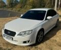Білий Субару Легасі, об'ємом двигуна 2.5 л та пробігом 320 тис. км за 5000 $, фото 3 на Automoto.ua