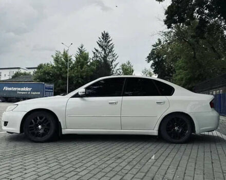 Білий Субару Легасі, об'ємом двигуна 2 л та пробігом 354 тис. км за 4990 $, фото 5 на Automoto.ua