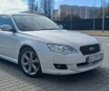 Белый Субару Легаси, объемом двигателя 2.5 л и пробегом 225 тыс. км за 7500 $, фото 7 на Automoto.ua
