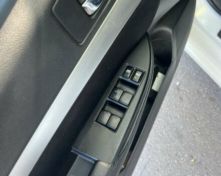 Білий Субару Легасі, об'ємом двигуна 1.99 л та пробігом 198 тис. км за 7050 $, фото 7 на Automoto.ua