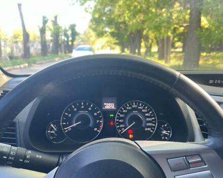 Білий Субару Легасі, об'ємом двигуна 1.99 л та пробігом 198 тис. км за 7050 $, фото 10 на Automoto.ua