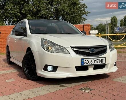 Білий Субару Легасі, об'ємом двигуна 1.99 л та пробігом 109 тис. км за 8199 $, фото 20 на Automoto.ua