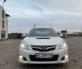 Белый Субару Легаси, объемом двигателя 2 л и пробегом 211 тыс. км за 7000 $, фото 2 на Automoto.ua
