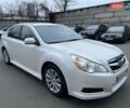 Білий Субару Легасі, об'ємом двигуна 2.46 л та пробігом 181 тис. км за 7400 $, фото 2 на Automoto.ua